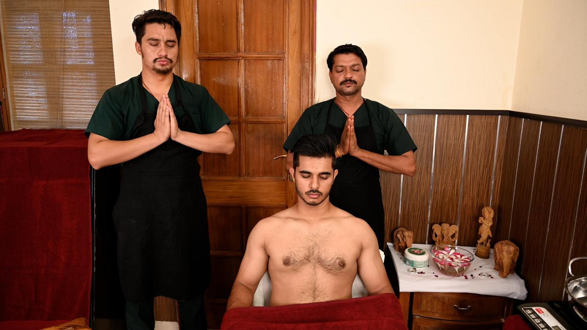 רישיקש Ayurveda Bhavan מראה חיצוני תמונה