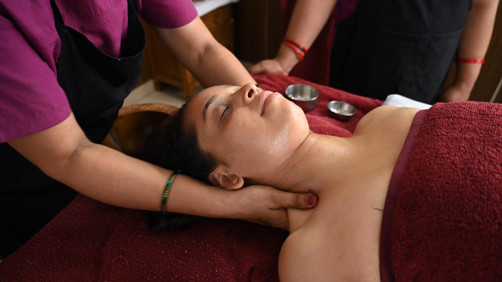 רישיקש Ayurveda Bhavan מראה חיצוני תמונה