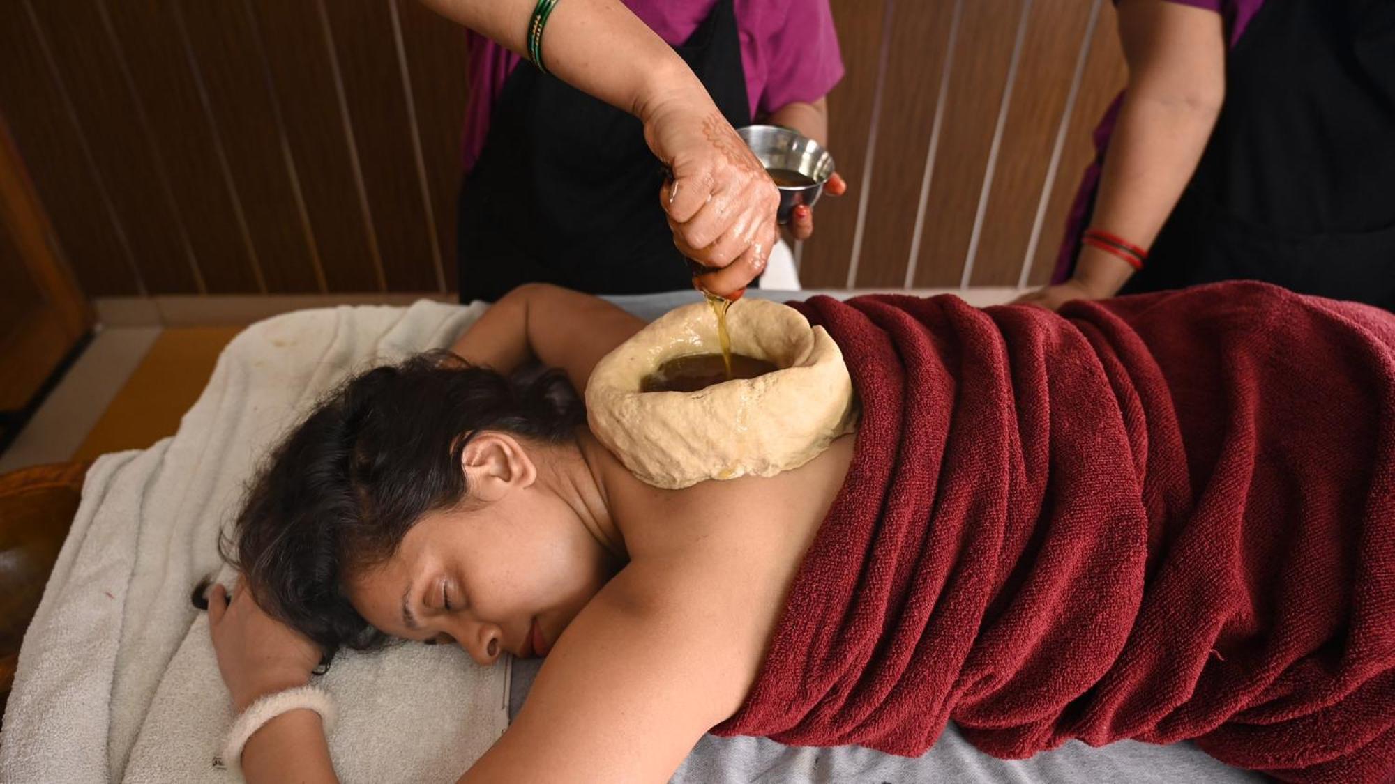 רישיקש Ayurveda Bhavan מראה חיצוני תמונה